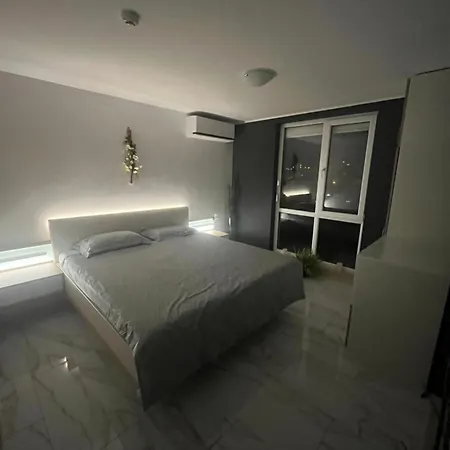 Lägenhet Modern Penthouse With Full Sea View K&r