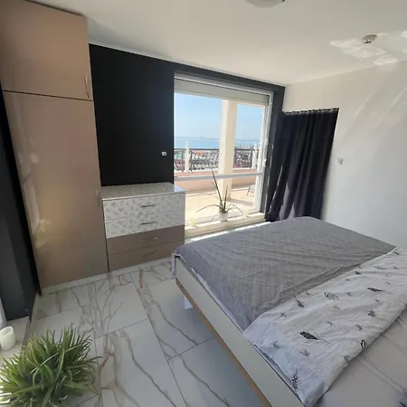 Lägenhet Modern Penthouse With Full Sea View K&r
